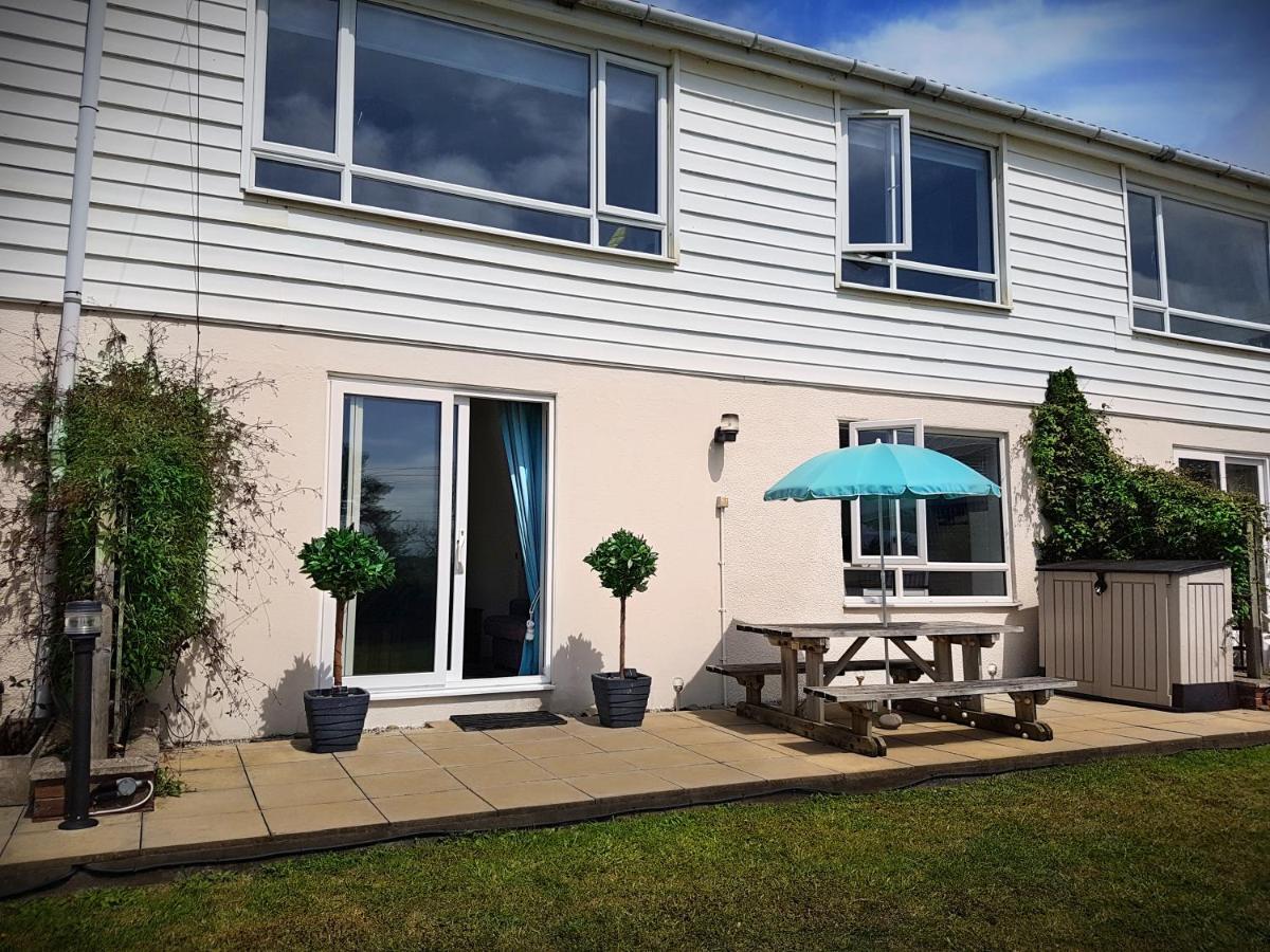 Driftwood Villa Bude Bagian luar foto